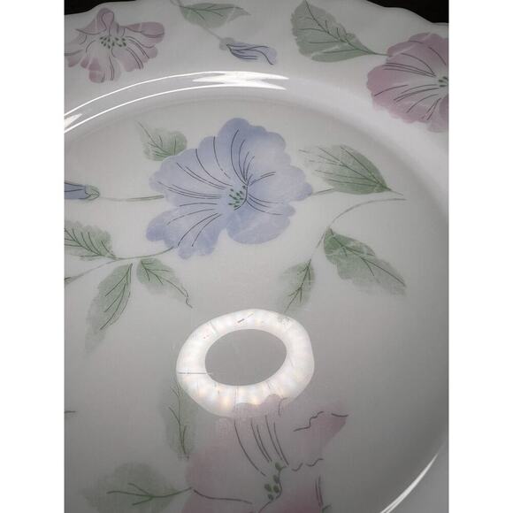 3 Vintage ArCopal France Chloe Dinner Plates Pastel Floral Flowers Blue Pink. - Picture 7 of 11